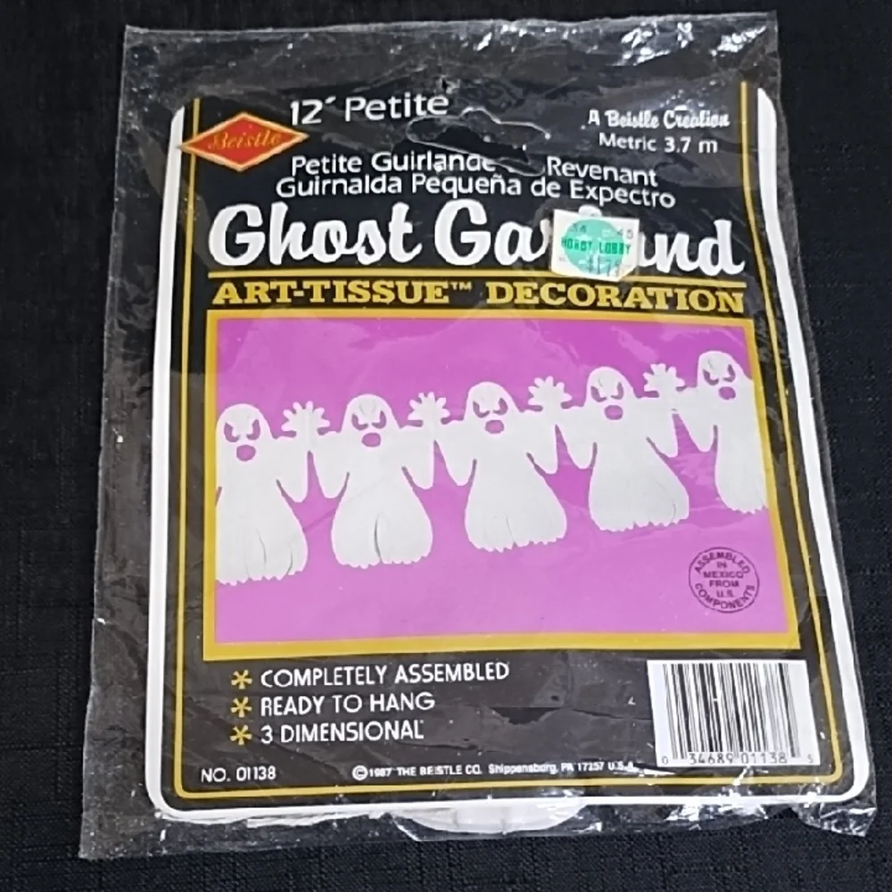 BEISTLE 12ft Spooky Ghost Garland Art-Tissue Decoration - 3D White